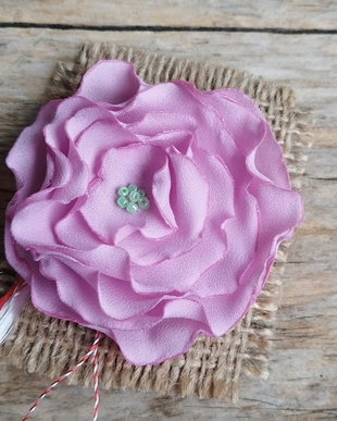 Brosa floare, 7 cm / Martisor pe iuta