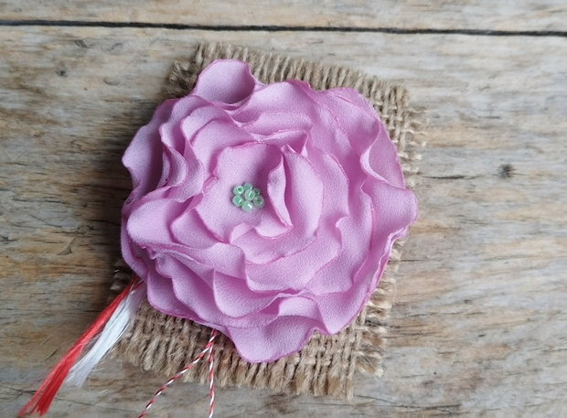 Brosa floare, 7 cm / Martisor pe iuta