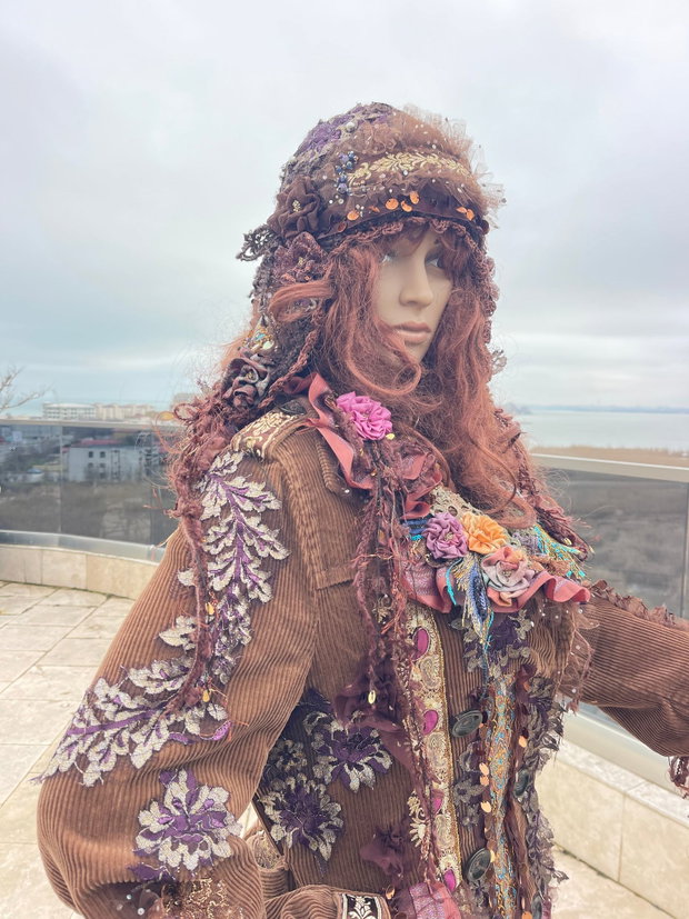 Palton cu aer boem, reinterpretat Autumn Dream