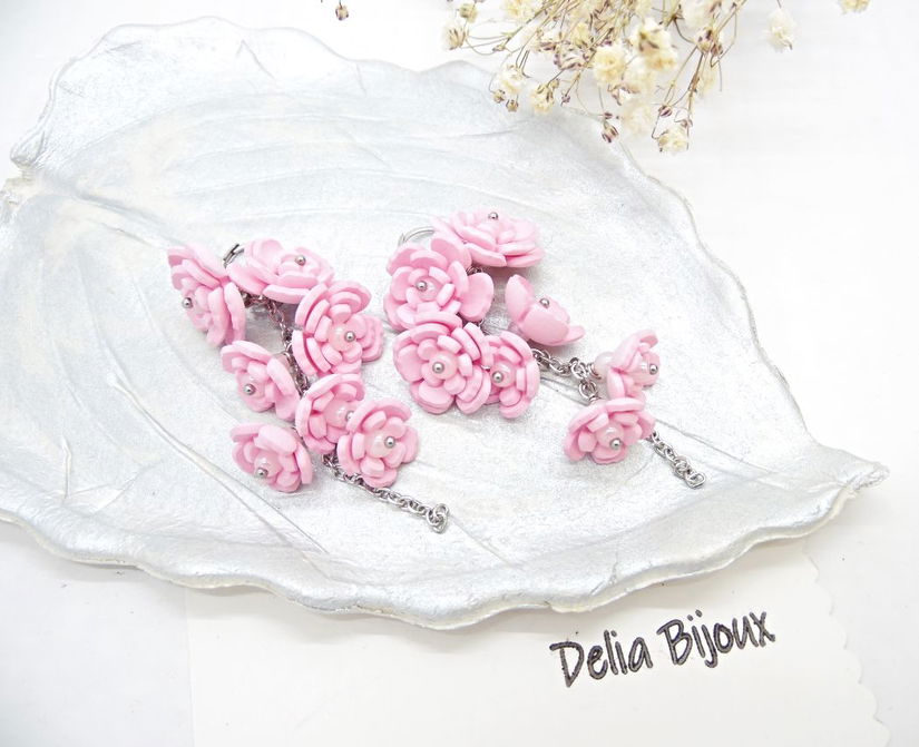 Cercei Handmade unicat cu flori roz (cod1385)