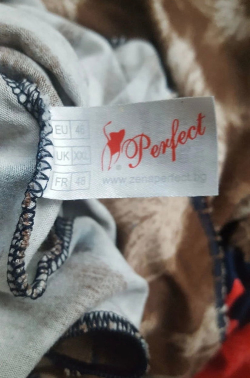 BLUZA BODY PERFECT MARIME 46 /XXL PRINT DEOSEBIT