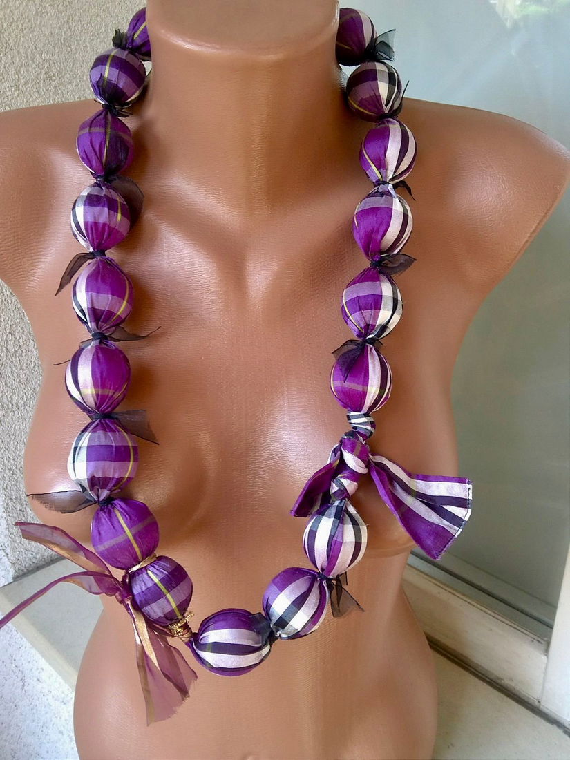 COLIER XXL VESEL SI ORIGINAL DIN TAFTA