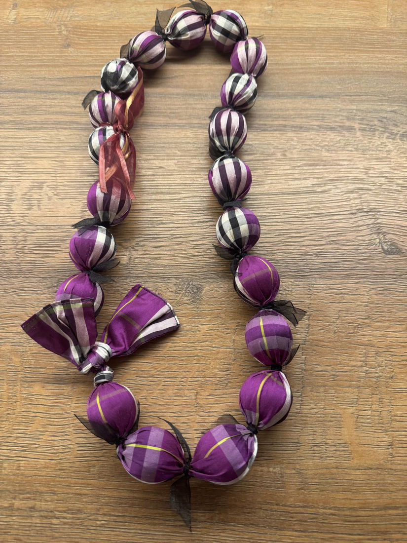 COLIER XXL VESEL SI ORIGINAL DIN TAFTA