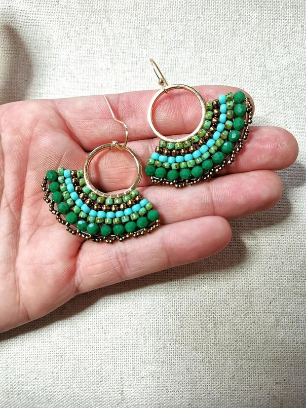 Cercei Verzi Boho Dangle evantai in tehnica peyote cu tortite placate cu aur 14k