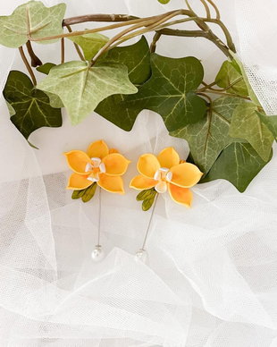 Pin martisor: Orhidee