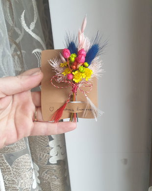 Martisor flori uscate