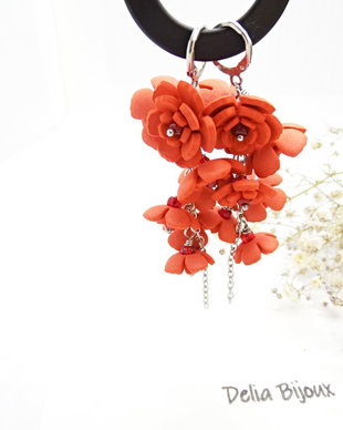 Cercei Handmade unicat cu flori rosii (cod1386)