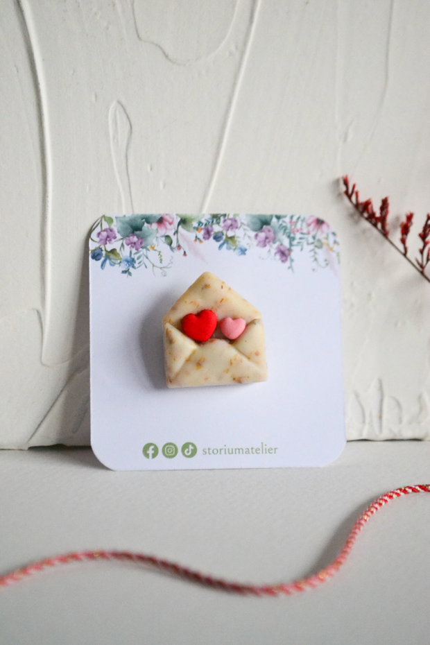 Martisor plic din fimo. Martisor handmade
