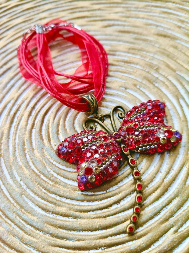 Pandantiv MARTISOR în stil Nepalez Libelula