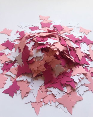 Confetti fluturași