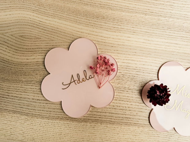 Martisoare personalizate