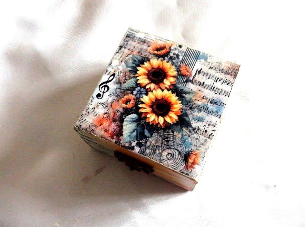 cutie lemn decorata 48116