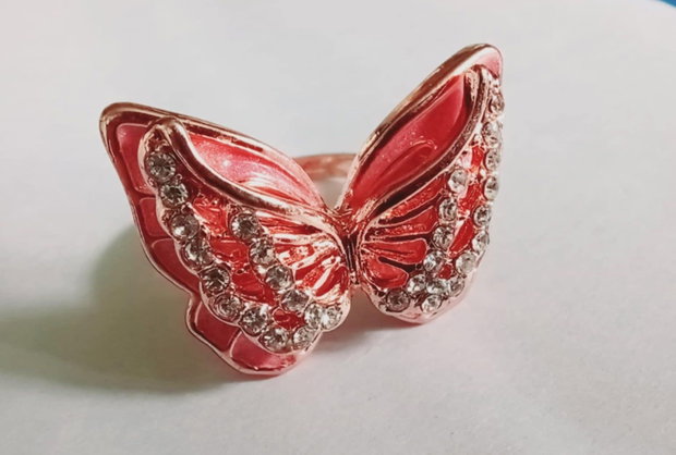 Butterfly - Aur roz