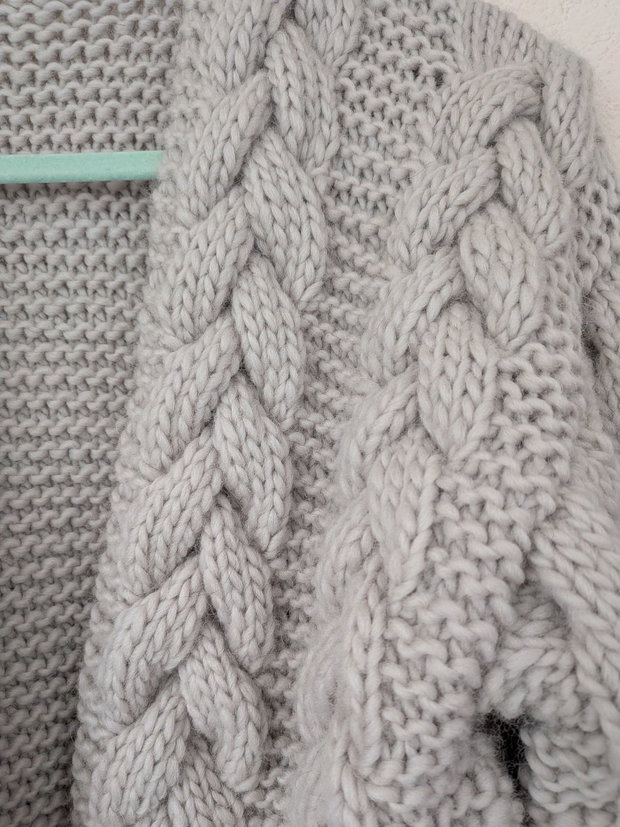 Cardigan  tricotat REZERVAT IB