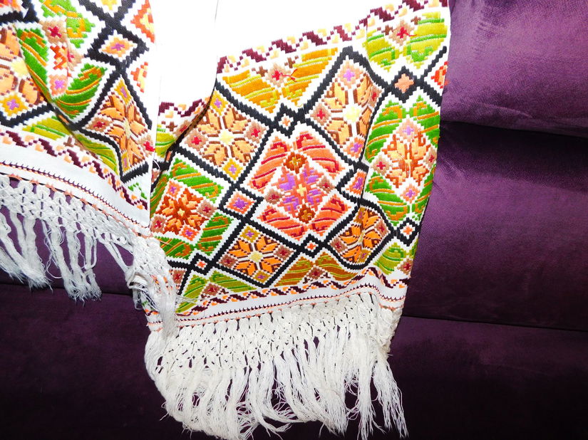 Vintage autentic, stergar taranesc, anii 30  tesut si  lucrat la razboi de strabunica