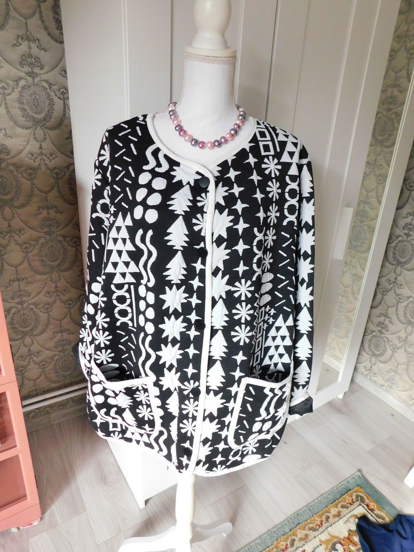 Blazer/ cardigan / nou,  frumos, usor, masura 52 - 54