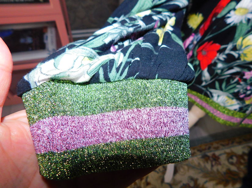 Blazer nou, usor , elegant, fin masura 52   -54