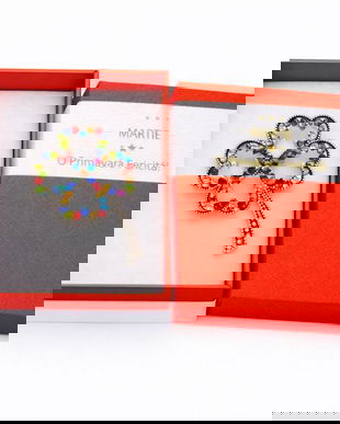 Broșă Mărțișor Trifoi Norocos cu Cristale Multicolore