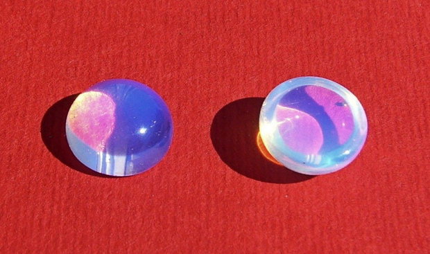 (2 bucati) Opalit cabochon aprox 10x5 mm