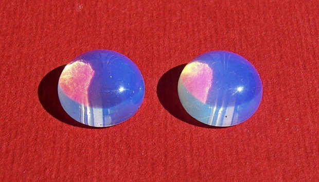 (2 bucati) Opalit cabochon aprox 10x5 mm