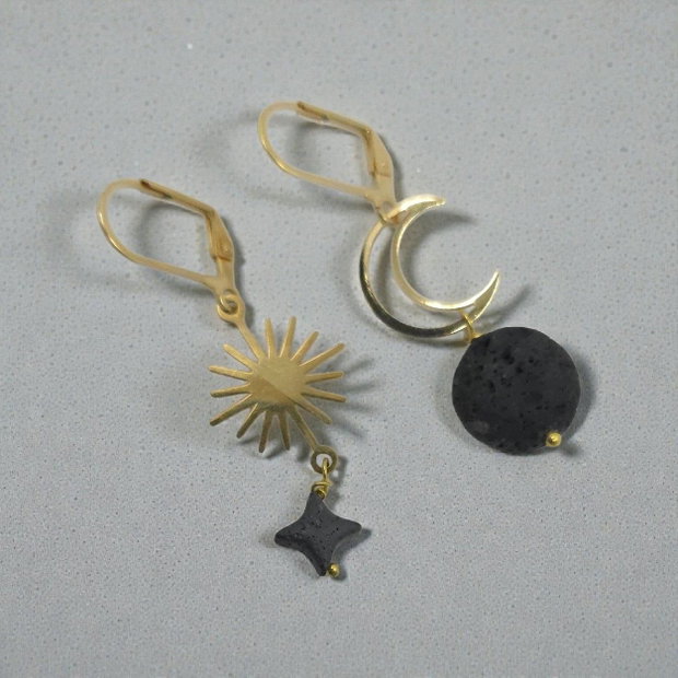Cercei asimetrici din inox, lava, cercei lungi, cercei statement, cercei handmade