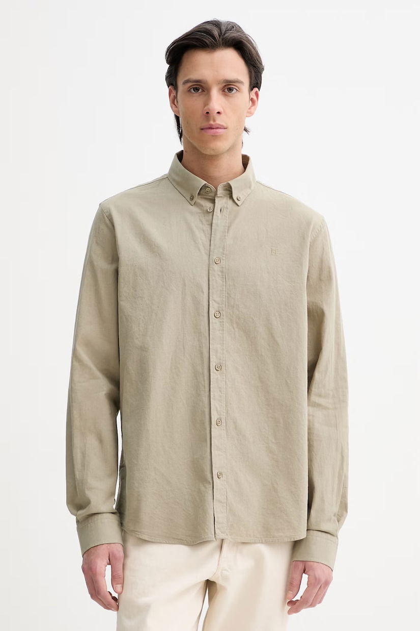 Les Deux cămașă cu in Konrad