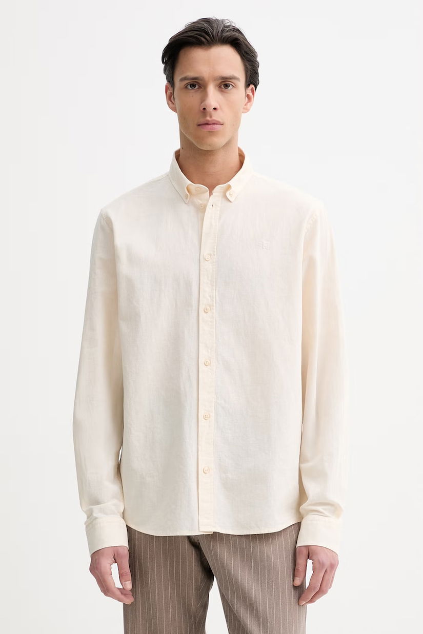 Les Deux cămașă cu in Konrad