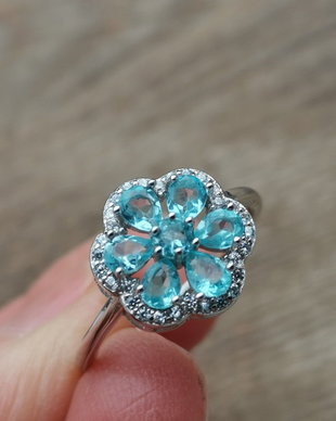 Inel argint si pietre apatit neon blue