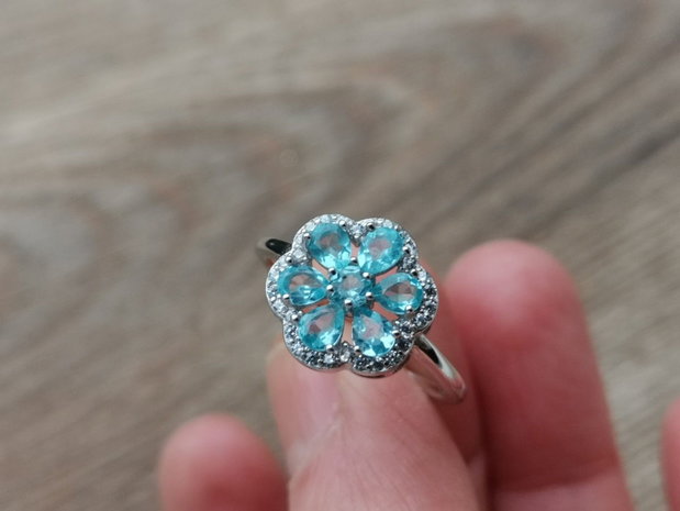 Inel argint si pietre apatit neon blue