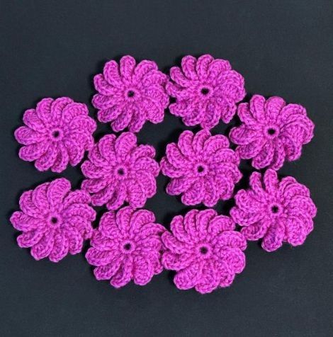 Lot flori crosetate