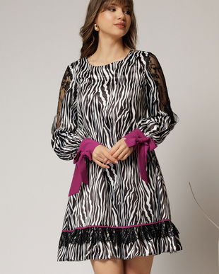 Rochie scurta zebra print din satin cu detalii mov