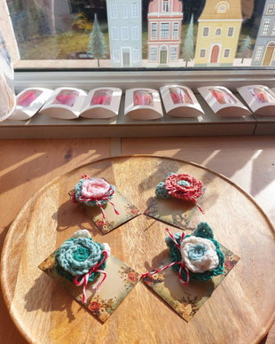 Martisor crosetat flori