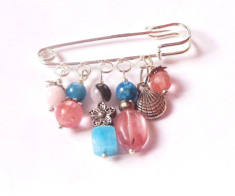 Brosa apatit si opal