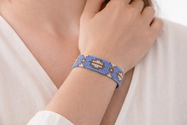Brățară handmade din mărgele Miyuki albastru safir