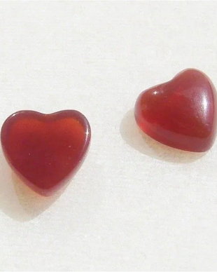 (2 bucati) Cabochon inimioara din carneol aprox 8x8x4mm