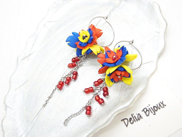 Cercei handmade statement - flori - Tricolorul Romaniei (cod1389)