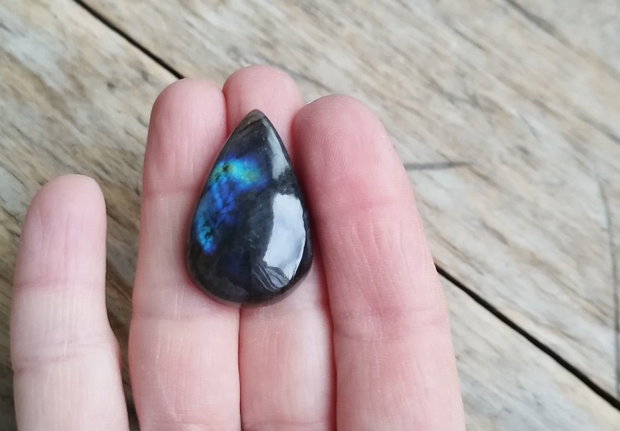 Cabochon labradorit, 35x22x7 mm