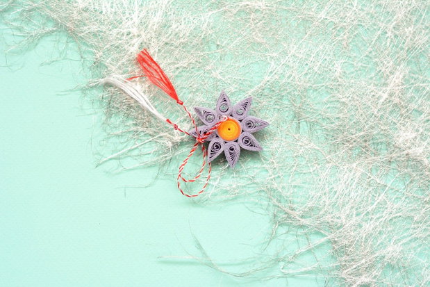 Broșă: Floare/ Mandală