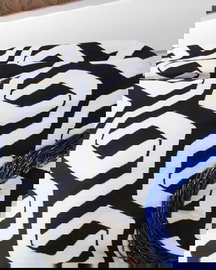 Bluza noua  H & M ,  masura  46 , eleganta,