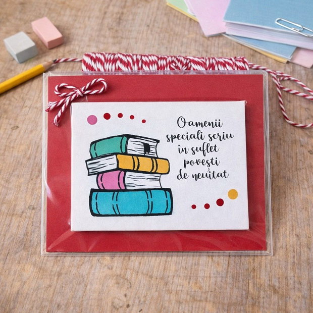 Martisor carti cu magnet pictat manual cu mesaj