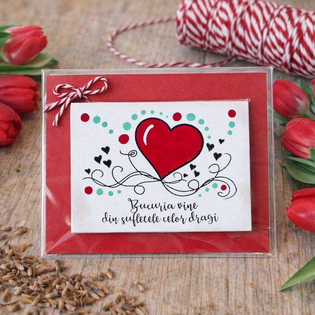 Martisor inimioara cu magnet pictat manual cu mesaj