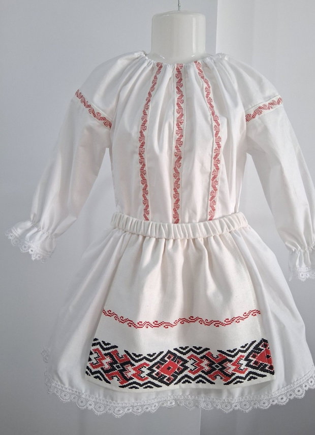 Set costum traditional fetite
