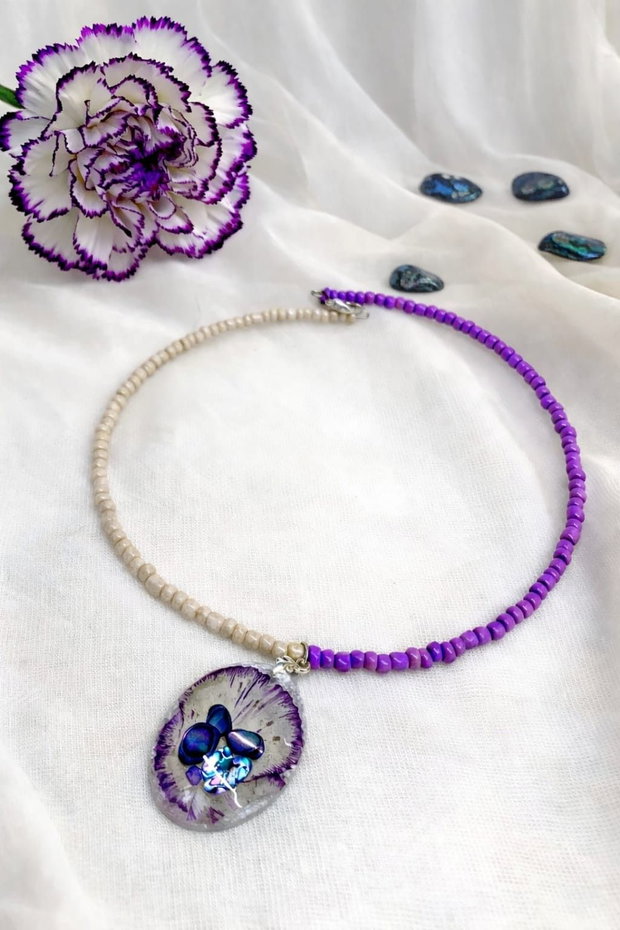 Colier garoafe -Abalone
