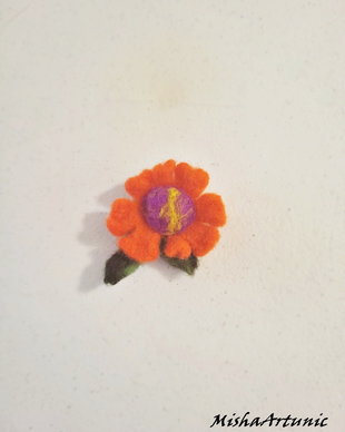 Brosa - Floare impaslita