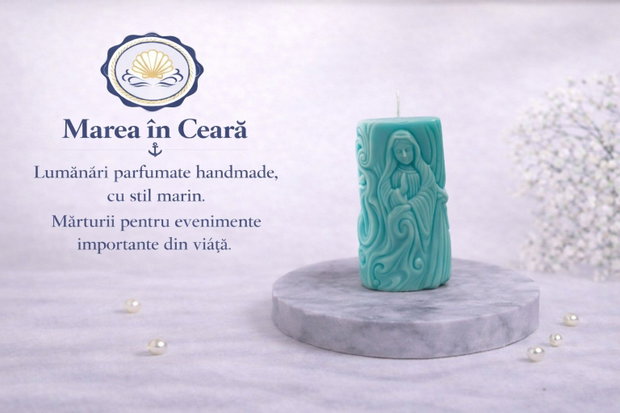 Lumânare decorativă Sfânta Maria turcoaz ceară de soia, handmade