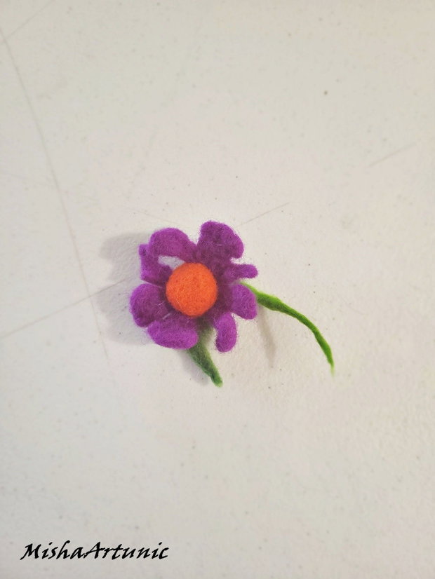 Brosa - Floare impaslita