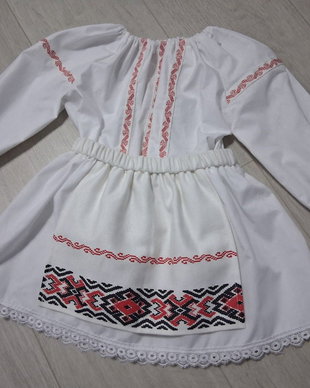 Set costum traditional fetite