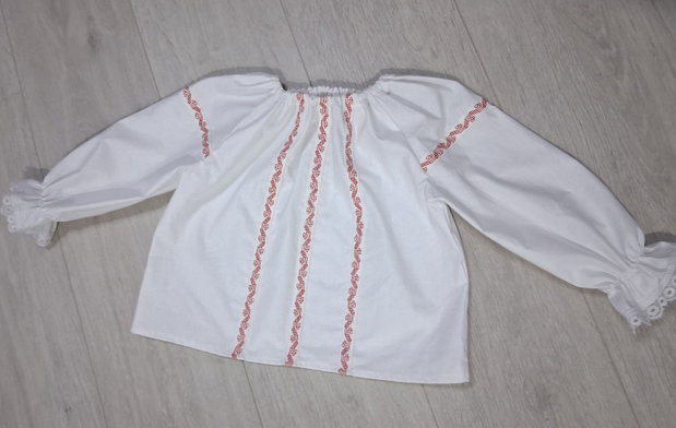 Set costum traditional fetite