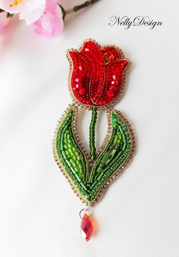 Lalea- Brosa broderie manuala