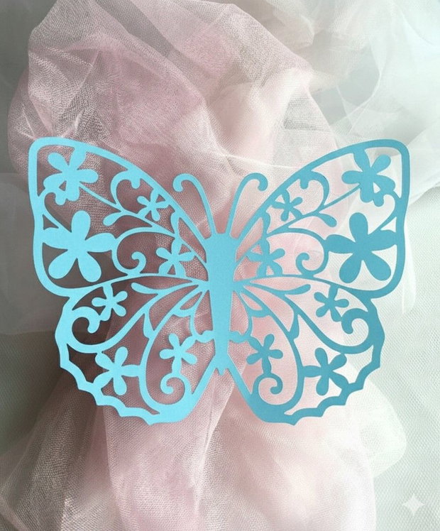 Fluture decorativ albastru